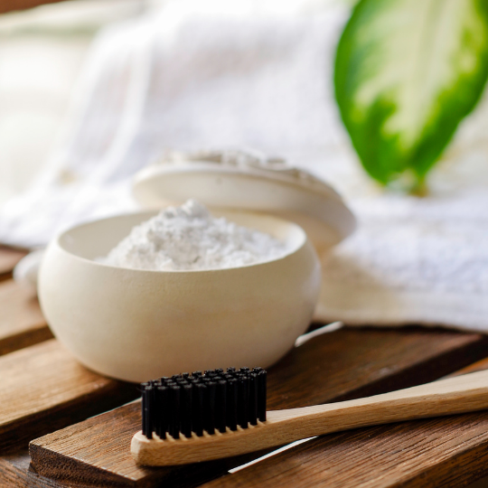 Homemade Tooth Powder That’s Toxin Free