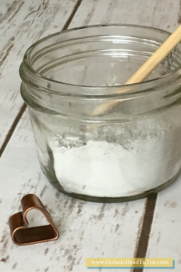 Try this homemade tooth powder recipe with 6 natural ingredients.